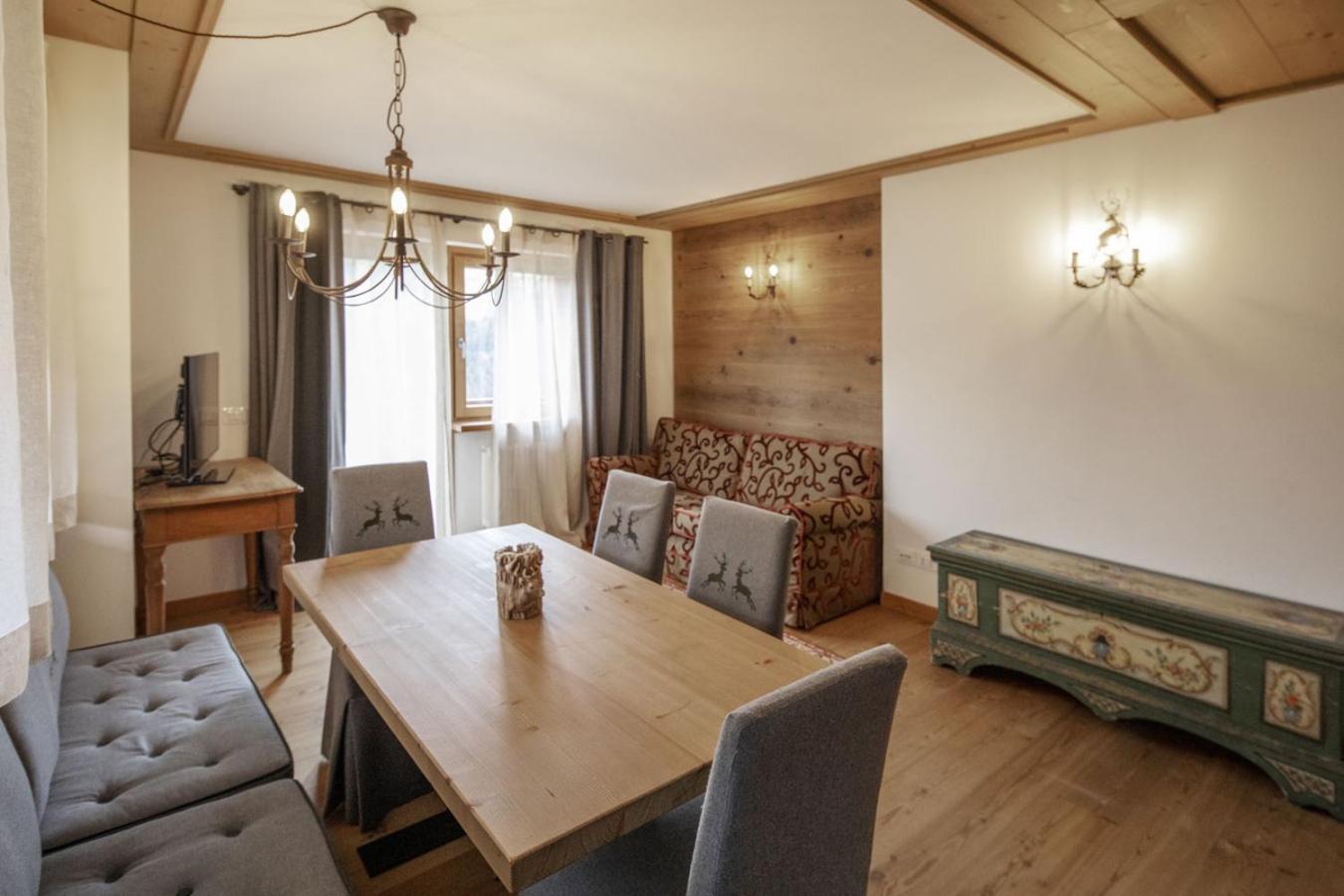 Ca' Del Sole Aparthotel San Vito di Cadore Luaran gambar