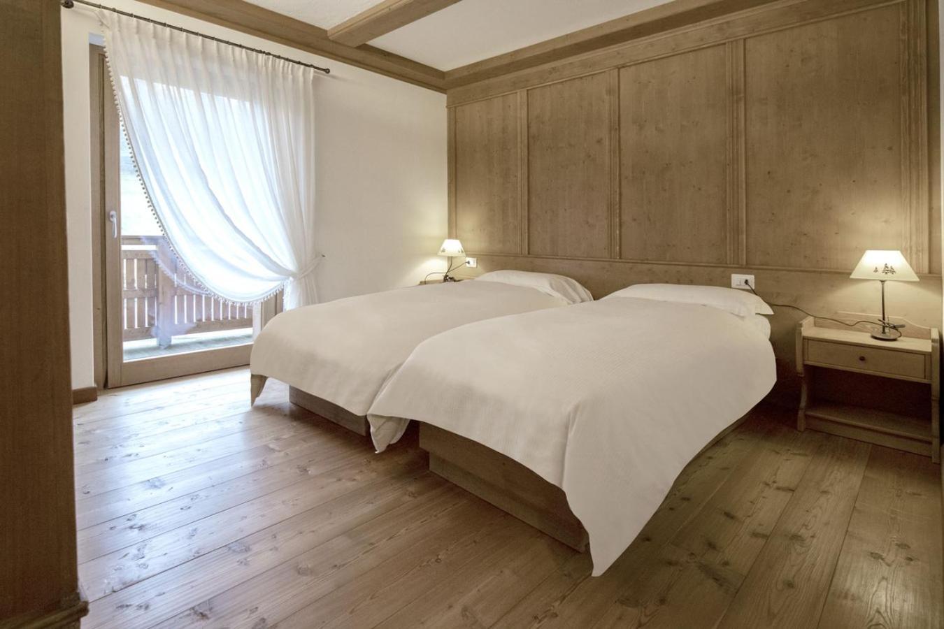 Ca' Del Sole Aparthotel San Vito di Cadore Luaran gambar